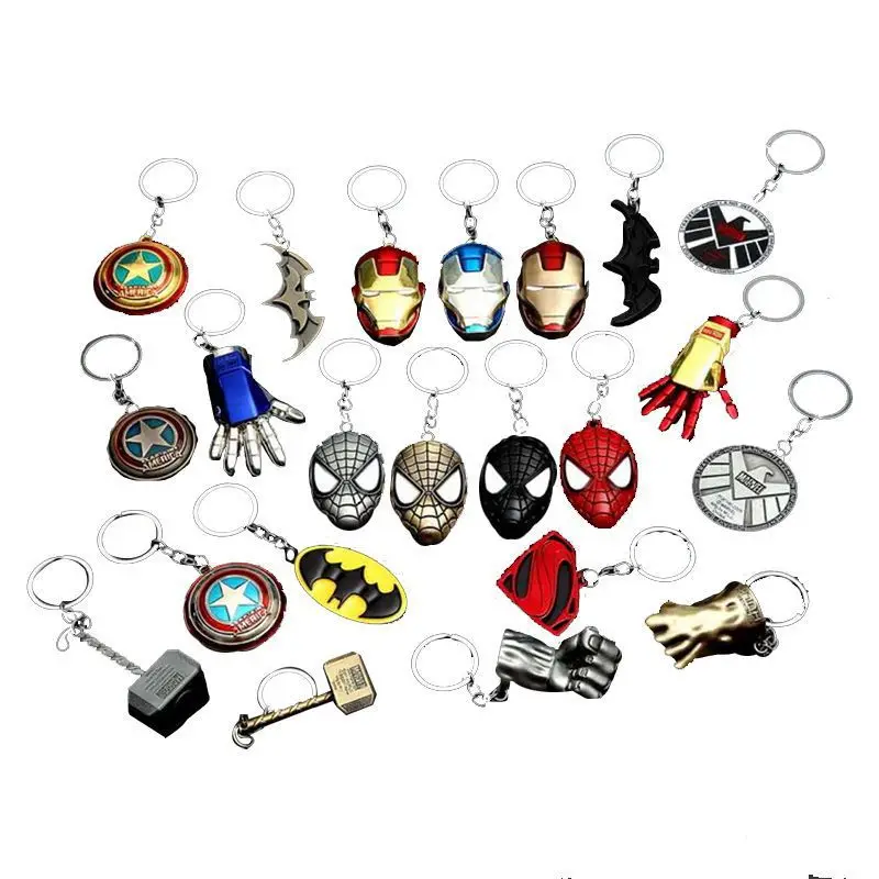 Wholesale Cartoon Anime Marvel Superhero Charm Pendant keyring Bat Spider Iron Man Hulk Captain Venom Thanos Metal Keychain