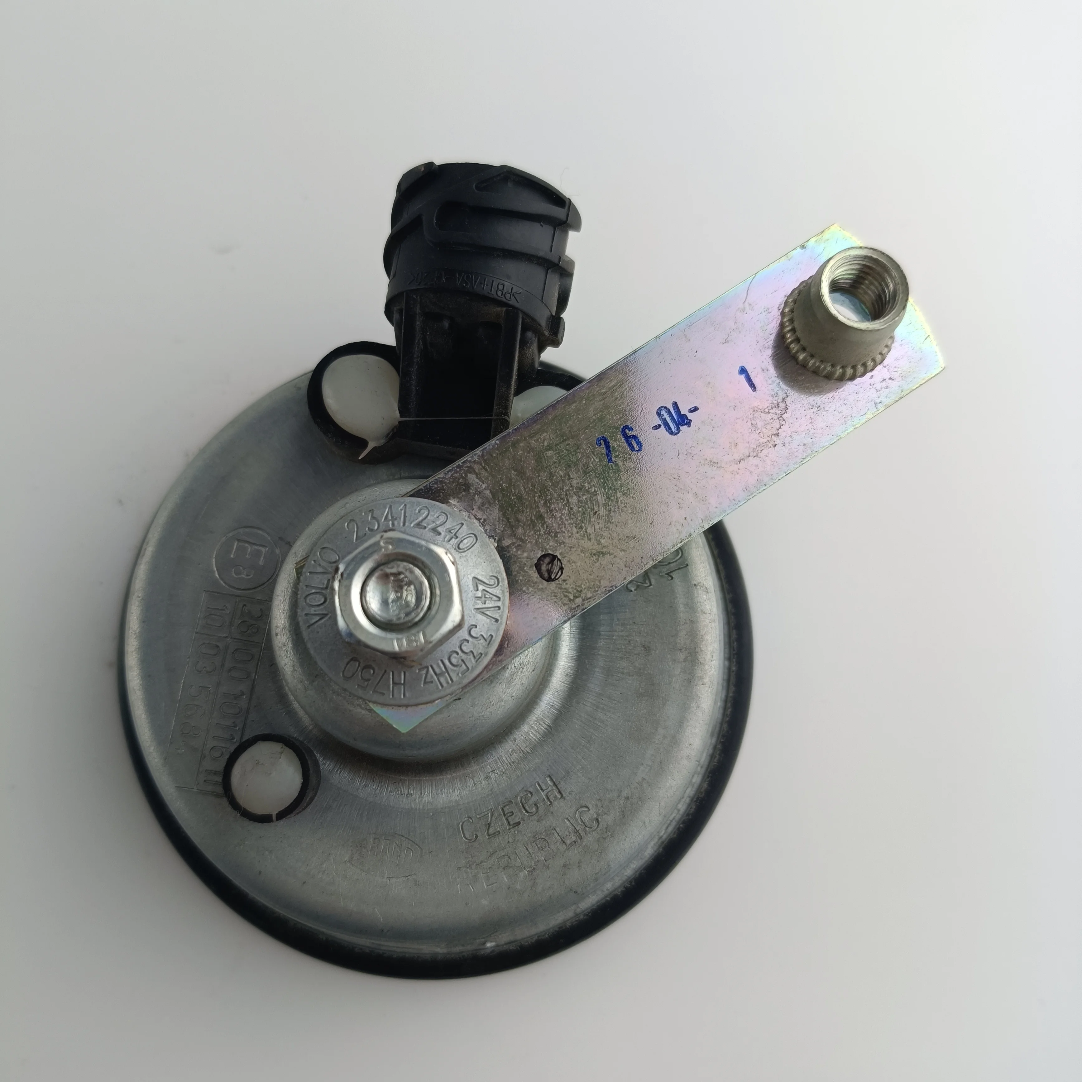 Electric scooter trumpet horn 21650674 23412240  for Volvo Truck FM/FH 2022