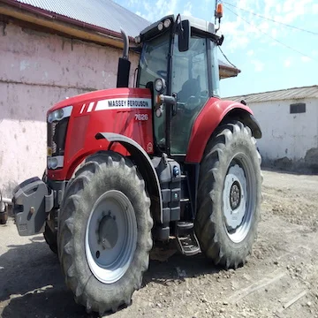 Продается б/у трактор