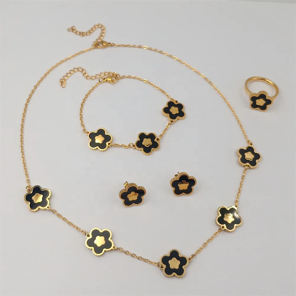 Custom Fashion Jewelry 18K Gold Stainless Steel High Quality Necklace Two Sides Shell Clover Flower Pendant Necklace For Women