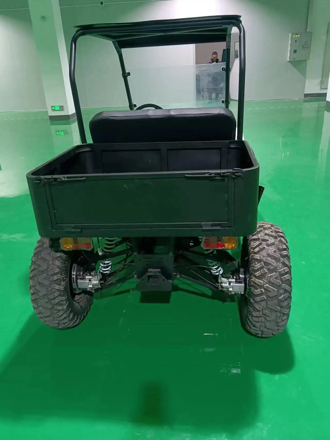 Wholesale 84V 120AH Li-battery Powered Electric Sport UTV Farm Utility Vehicle with Hydraulic discs
