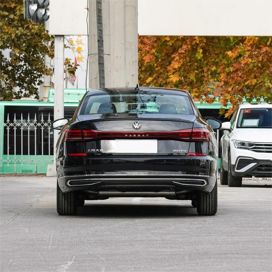 Лидер продаж автоматический двигатель с турбонаддувом новый китайский автомобиль 2024 Passat 280TSI бизнес-версия 4 дверями 5-местный седан