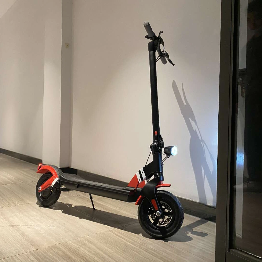 
New durable powerful and easy to learn folding electric scooter 