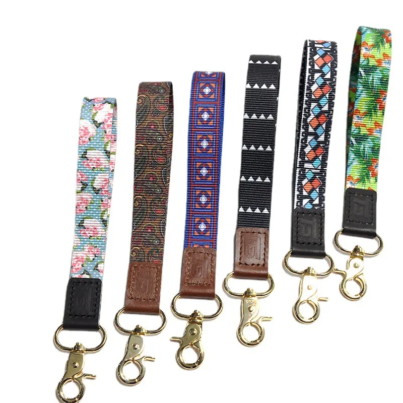 Wristlet plush leather crystal sneaker anime custom other plastic rubber metal key chains holder promotional keychains key ring