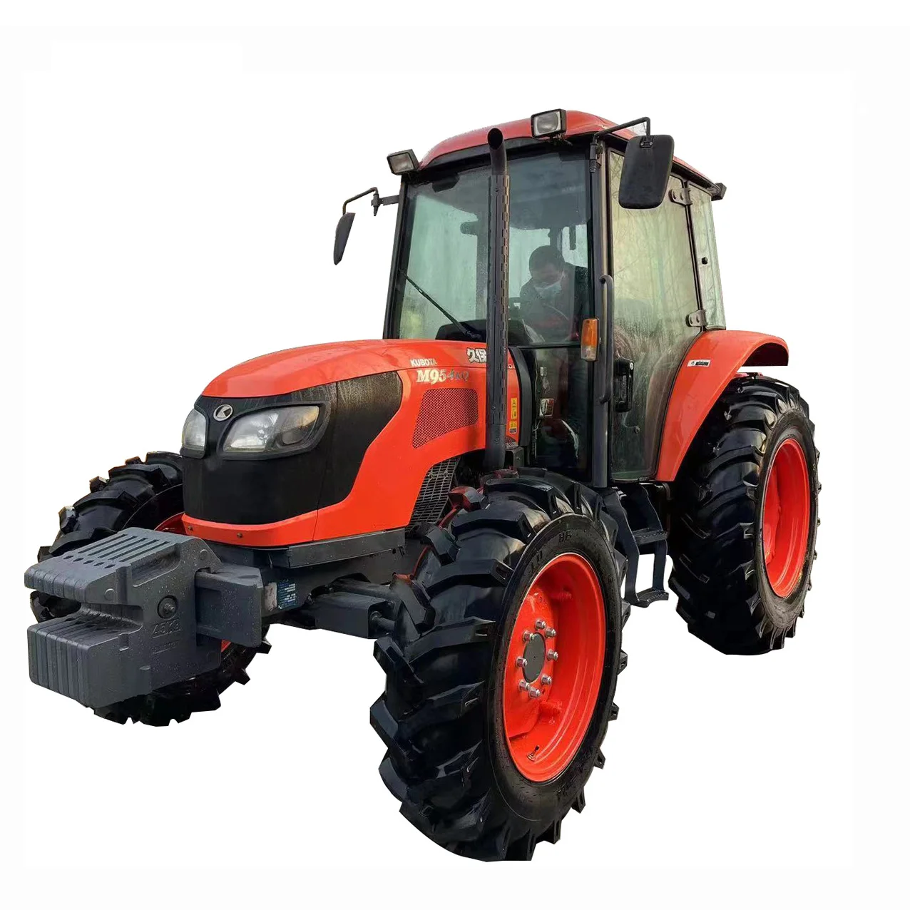 high quality  Kubota second hand tractor M954KQ with 4 wheel drive
