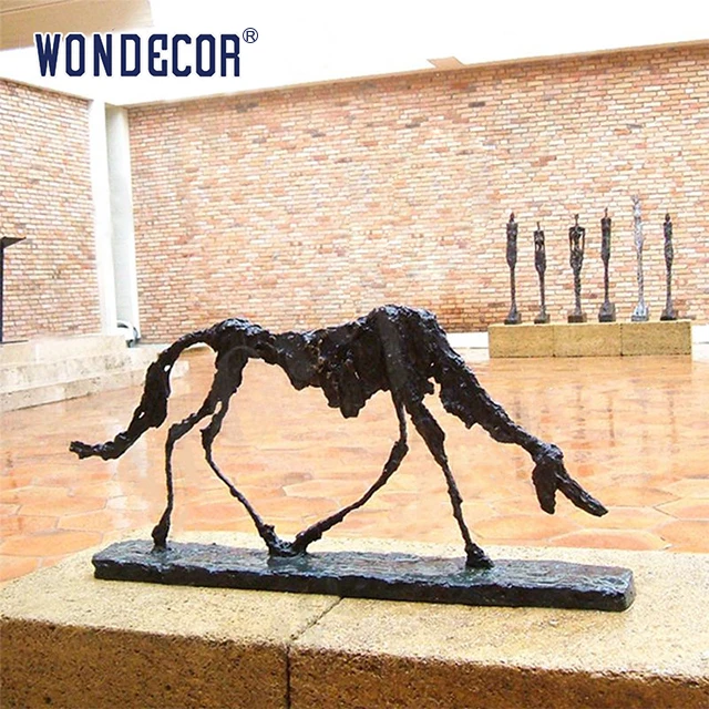 Customized Artist Alberto Giacometti Abstract Metal Art Sculpture Love Dog Bronze Sculpture