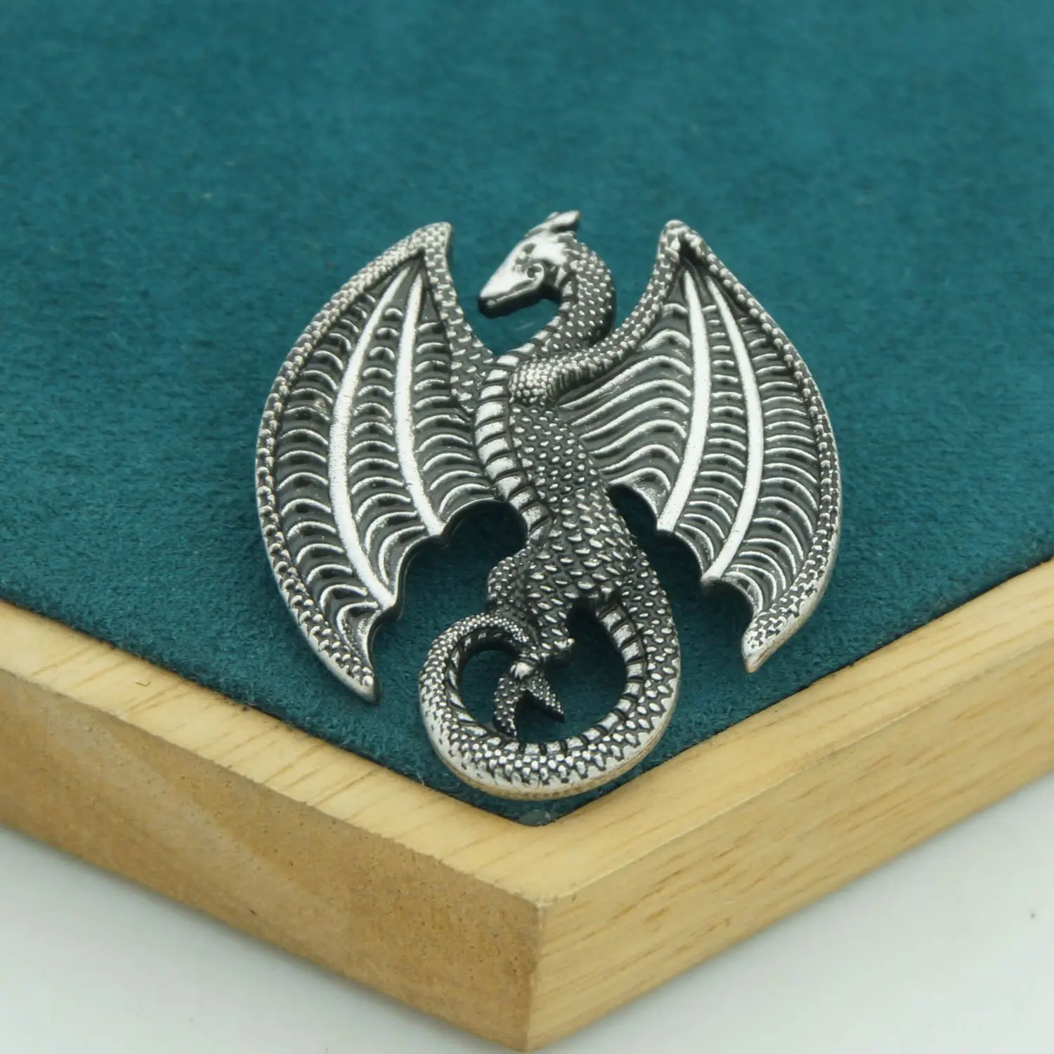 Vintage Nordic Celt New Fashion Men Dragon Brooch