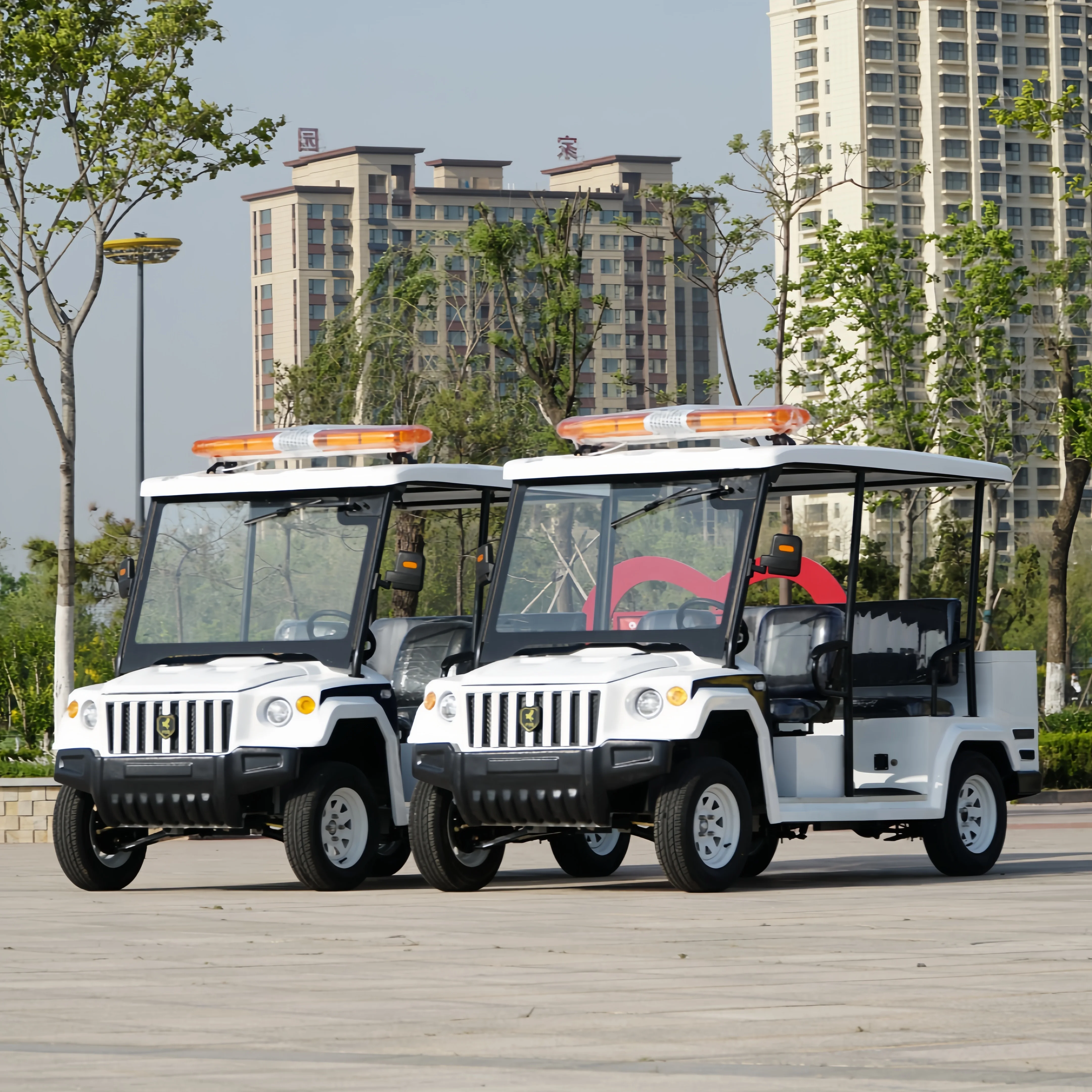 Low price promotion, high-quality sightseeing tour bus, patrol car can be equipped with various facilities