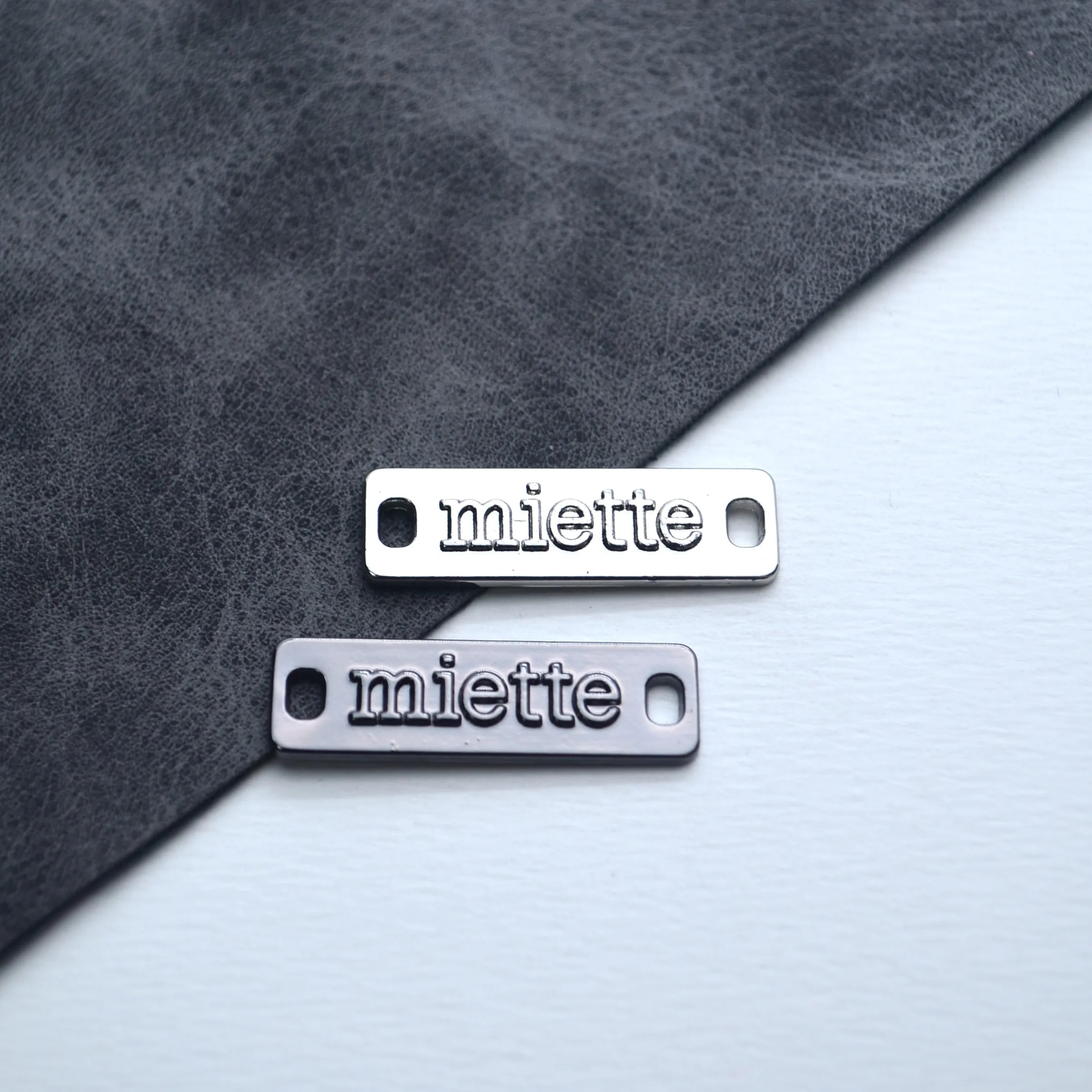 Decorative Custom Logo Engraving Metal Logo Tag Plate Labels Handbags Clothing swimwear accessories custom metal