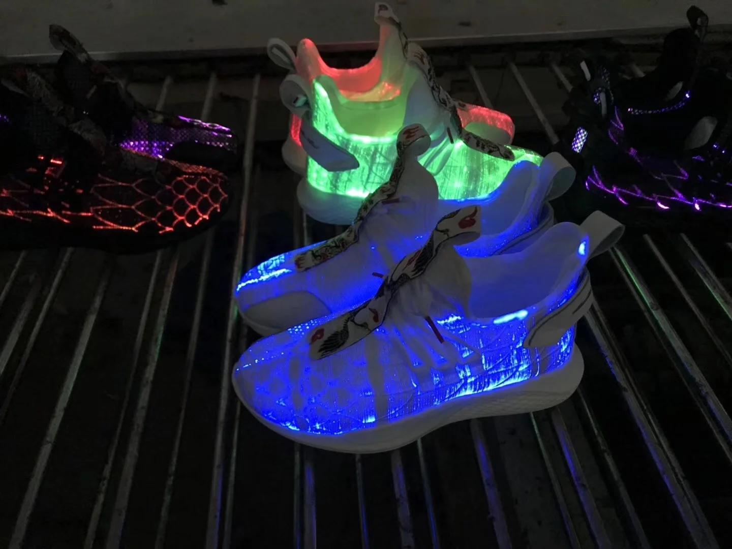 Professional manufacturer party show colorful rechargeable usb customized led light shoes for adults