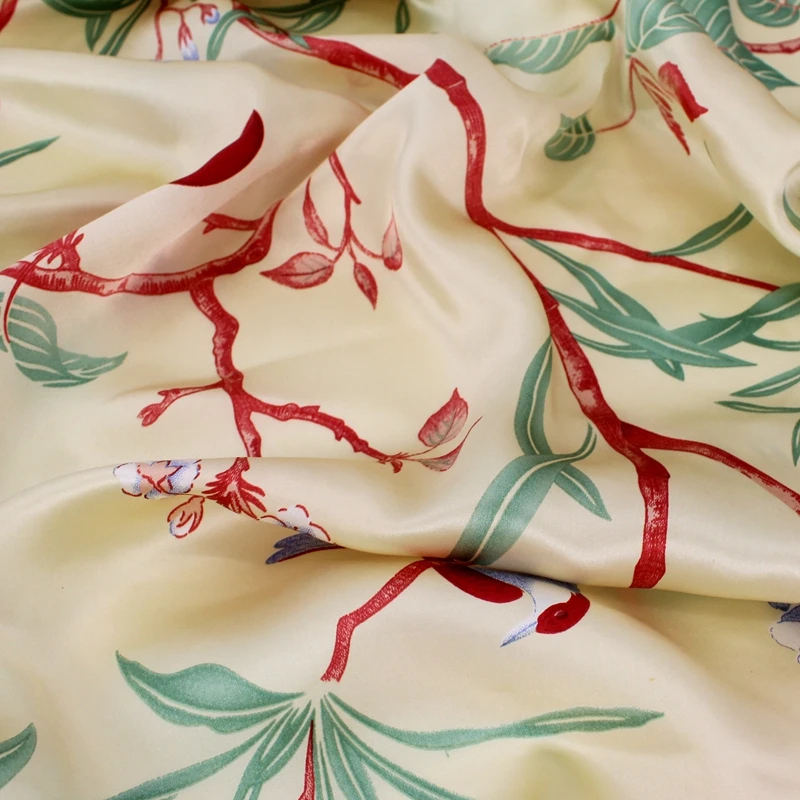 Factory Supply High Quality Print Real Silk Nontoxic 100 Pure Nature Silk Mulberry 16mm Silk Crepe Fabric Custom Printed