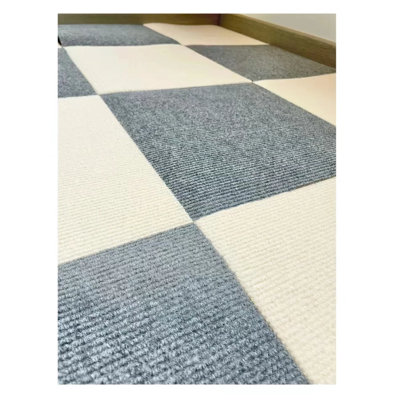 cheap 50x50 Square Size Loop pile Carpet PVC Multi Loop Pile Commercial Office 100% PP Carpet Tiles For Living Room