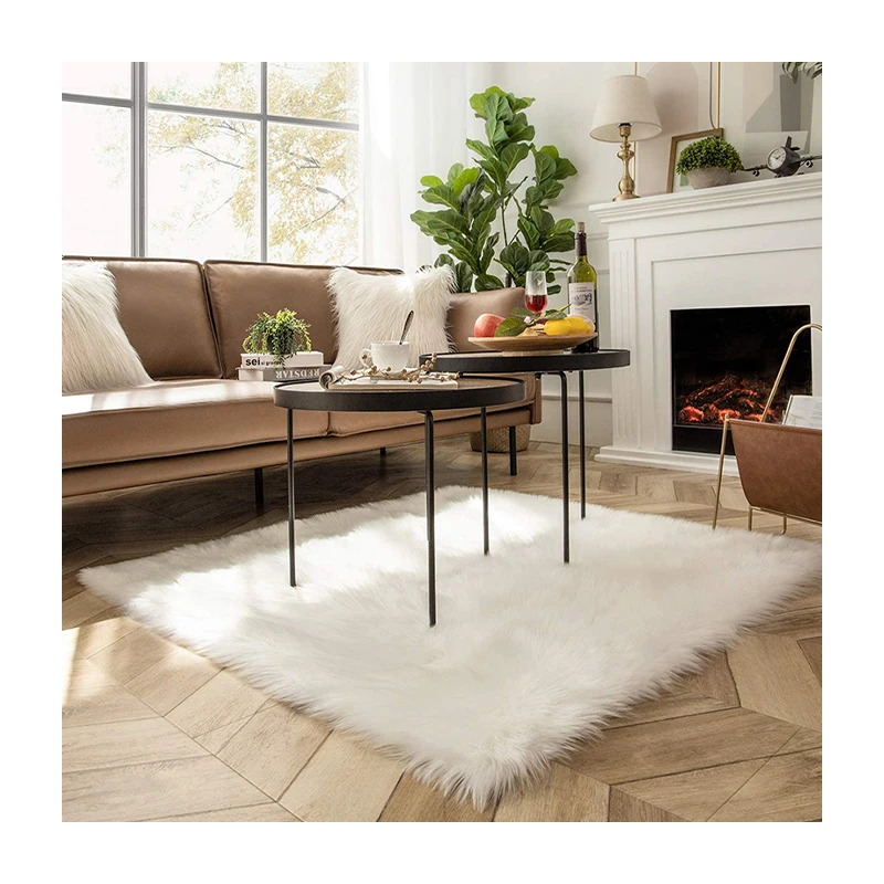 Super Soft Plush Fur Area Rug for Living Room Bedroom Fluffy Faux Fur Rug Custom Luxury Faux Sheepskin Fur Carpet and Rug