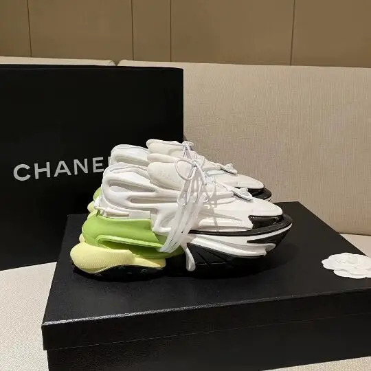 Zari MOQ 30 Pairs Of Mix Colors  Runners Shoes Mens Casual Sneakers Workout Shoes For Men Casual Stylish