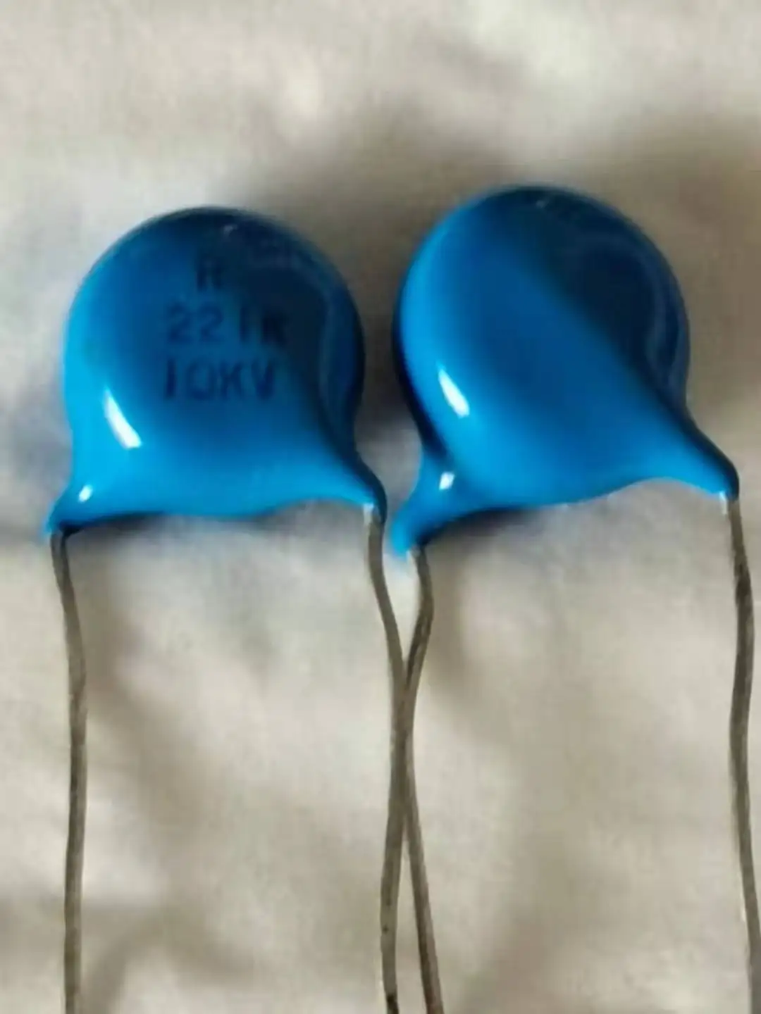 High Voltage Capacitor Polyester Film Capacitors Supplier Super Capacitor