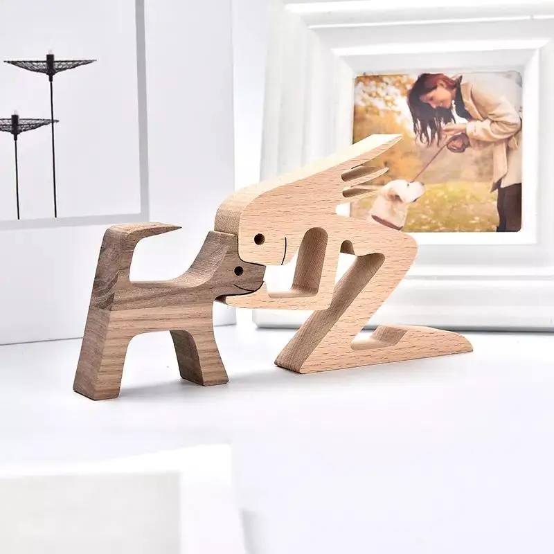 Unique Hot Selling Gift Handmade Carving Wooden Pet Wooden Carving Desktop Decoration Carving Wooden Decorative Gift
