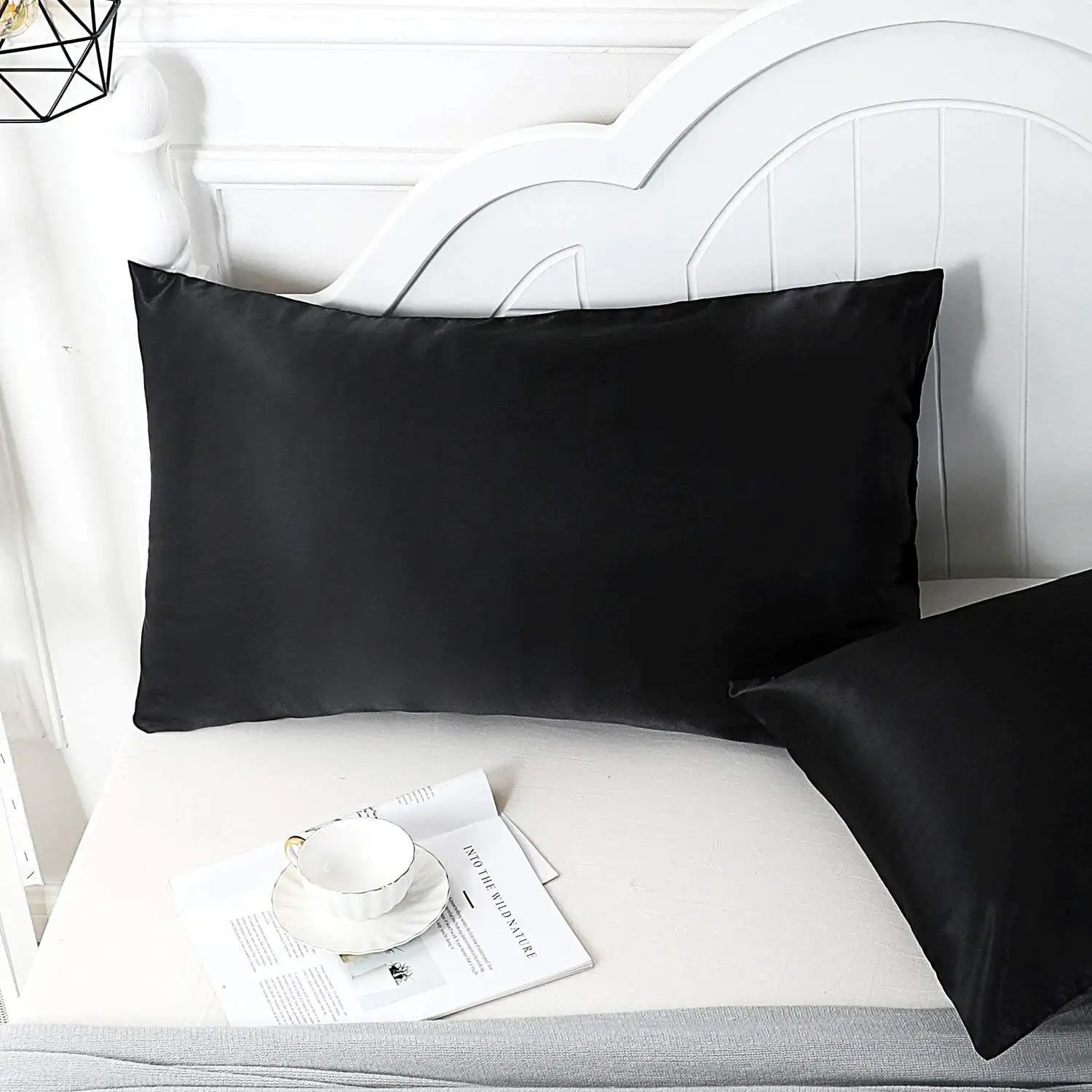 New Arrival Black 2pcs Luxury Soft Satin Silk Pillowcase Perspiration and Breathable 100% Natural Satin Silk Pillow Case