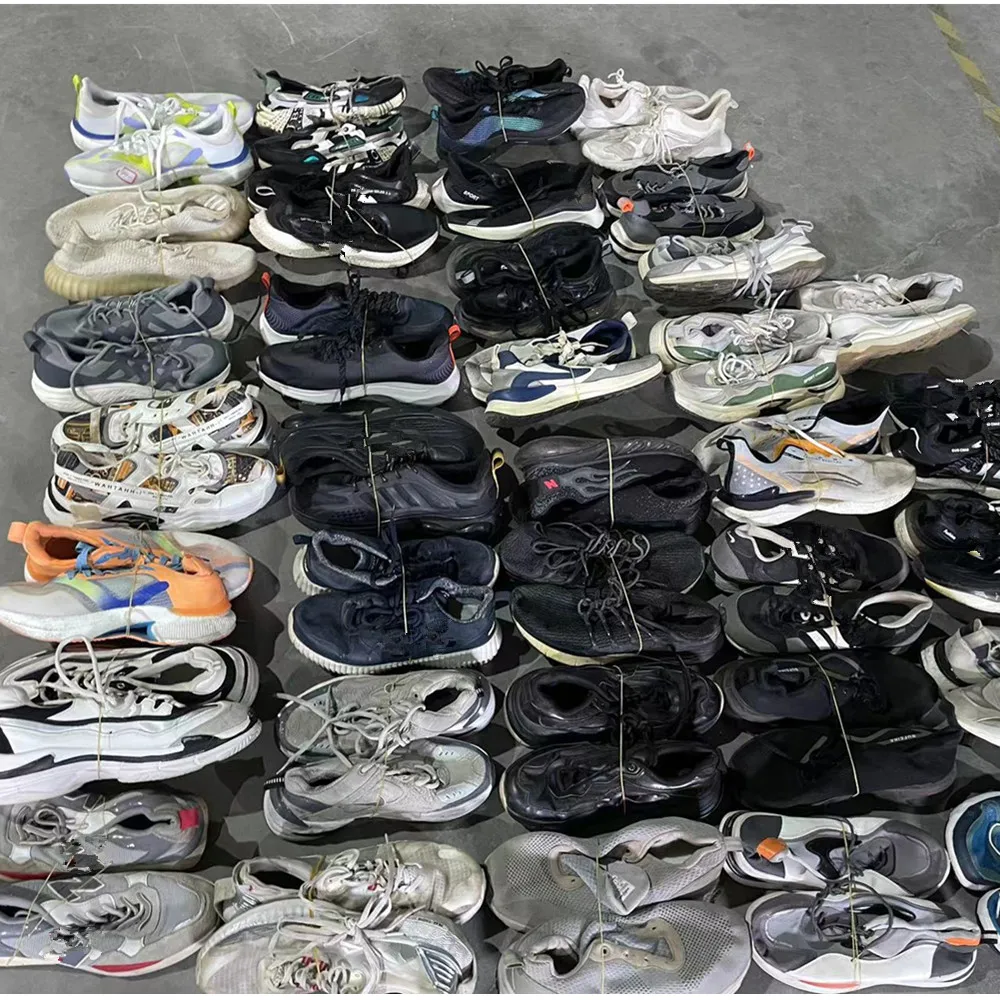 Vietnam Original Used Basketball Sports Shoes Manufacturers Second Hand Men Mix Stock Shoes In China