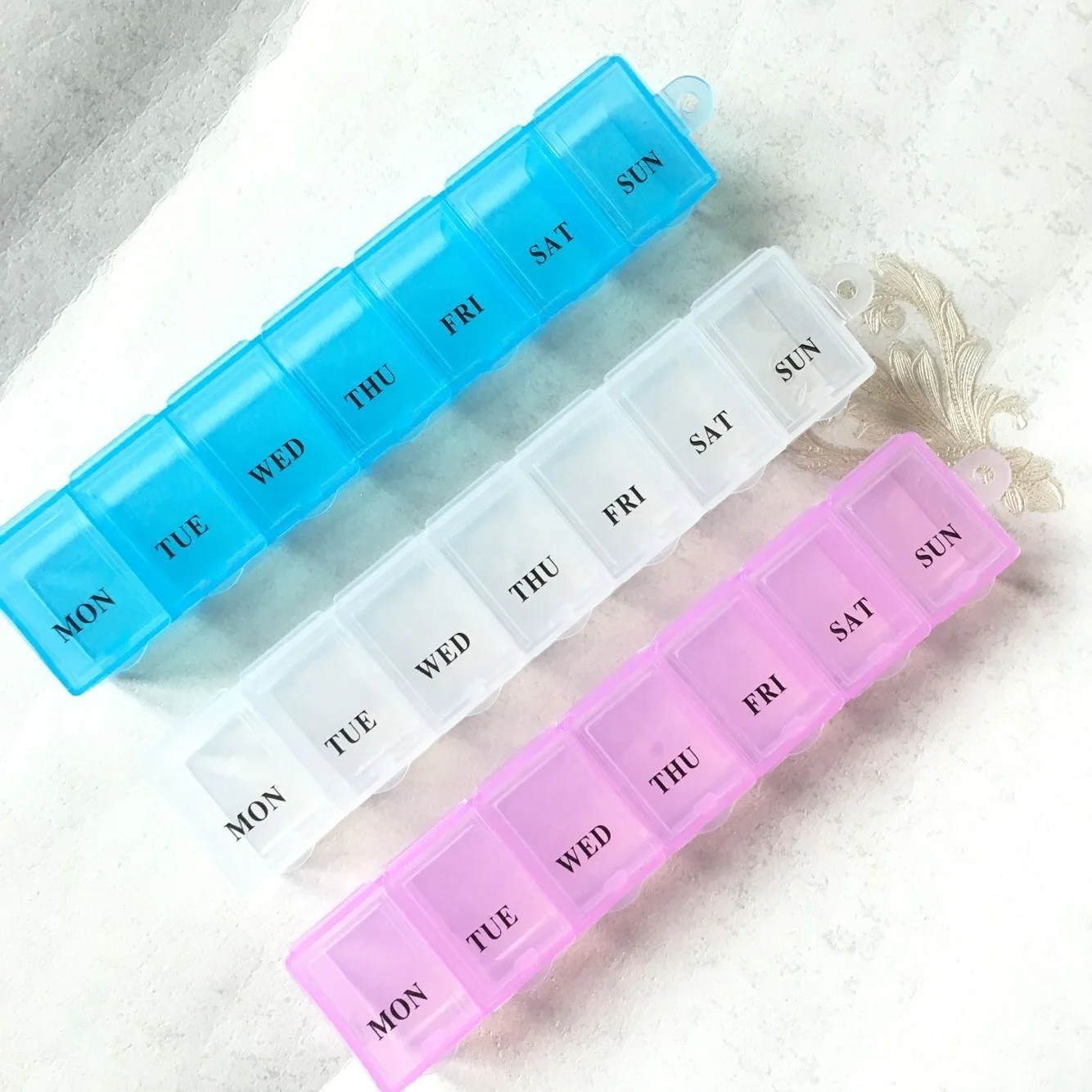 Wholesale Pill Box Customized Logo 7 Days Weekly Plastic Pill Box