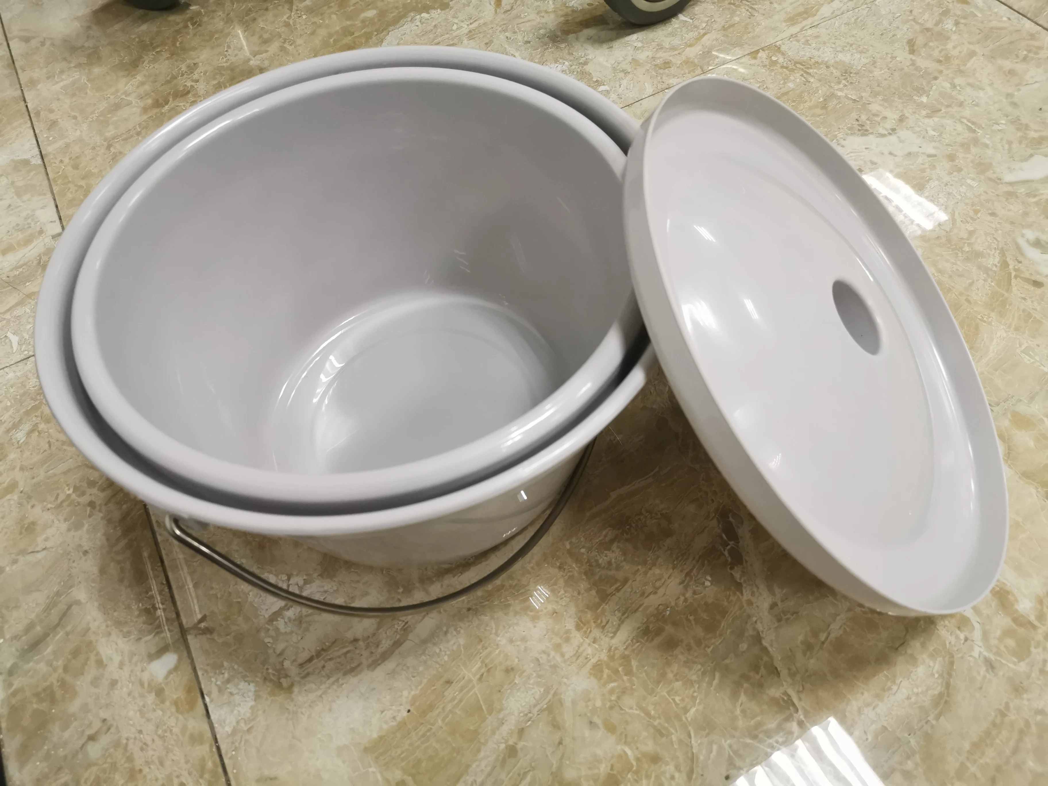 manual commode aluminum wheelchair