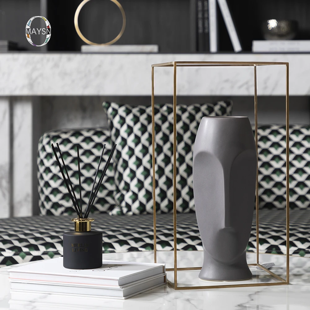 OMAYSN Ceramic decoration gray face vase matt glazed jarron Easter Island head statues home decor ceramic vase home decoration