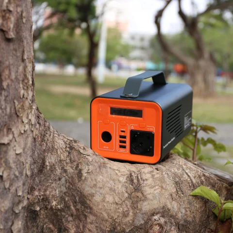Akkubici 200w Портативный power bank 11v 230Wh портативный генератор переменного/постоянного тока/напряжение на выходе USB открытый