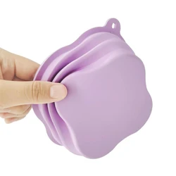 Cheap New Design Silicone Pet Bowl Stand Folding Eco-Friendly and Non-Toxic Travel Pet Bowl with Buckle