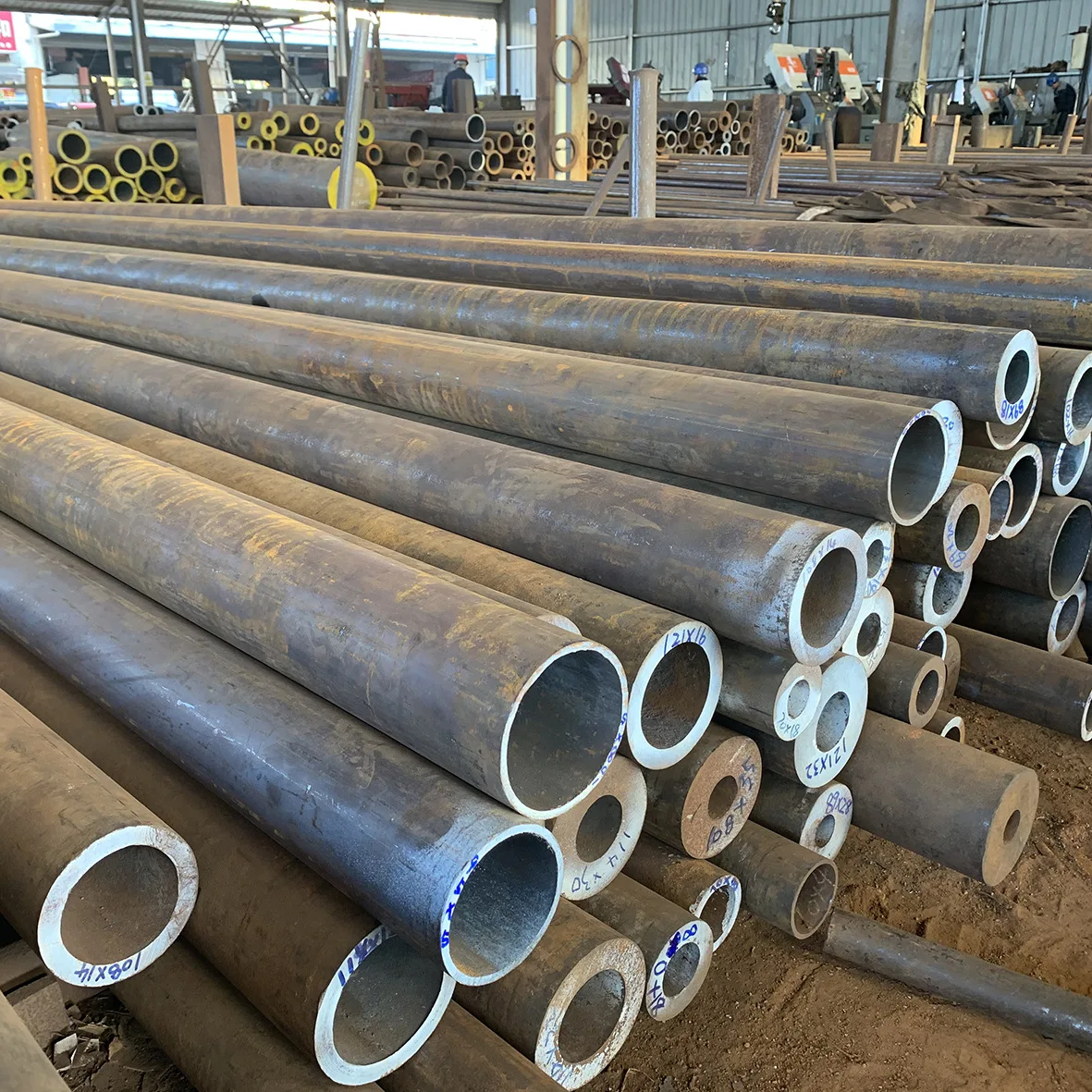 ASTM Q235 Carbon Steel Pipe Sch40 80 6m 12m Cold Drawn Seamless Round Carbon Welded Steel Pipe