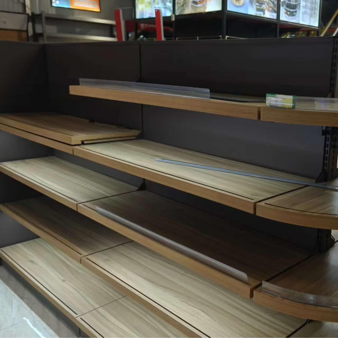 Pangdonglai Customized Heavy-Duty Steel Gondola Shelving Wood Color Display Stand Supermarket Store Equipment Commercial Rack