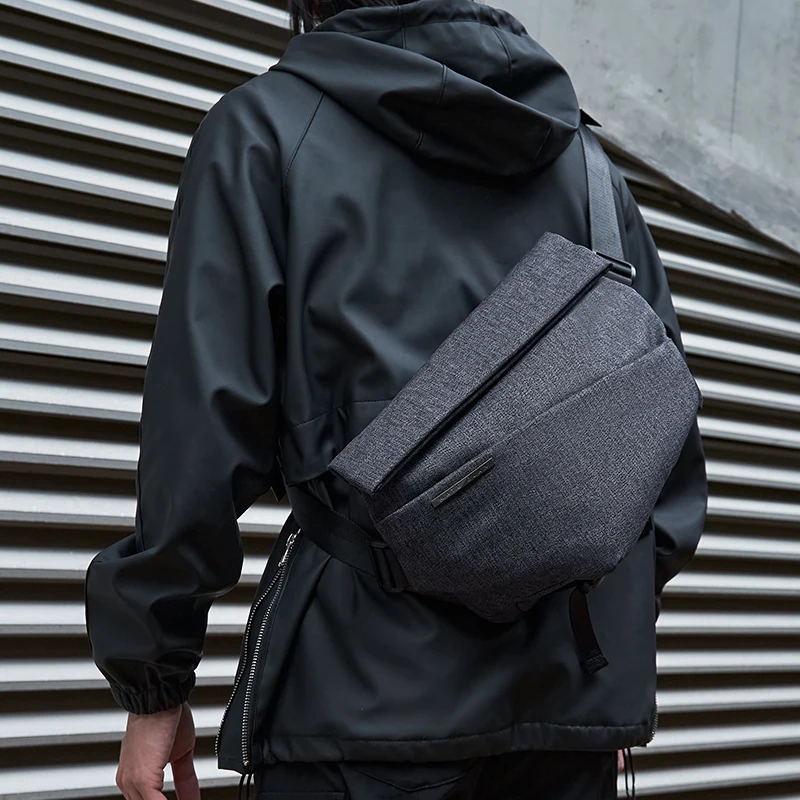 2023 Best Selling Customized oxford leather Sport Hiking mini chest bag Travel shoulder bag high school college messenger bag