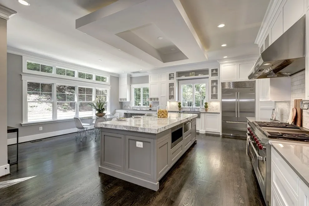 Ready-to-Assemble Farmhouse  Solid Wood  Custom Kitchen Cabinet with Glass Door