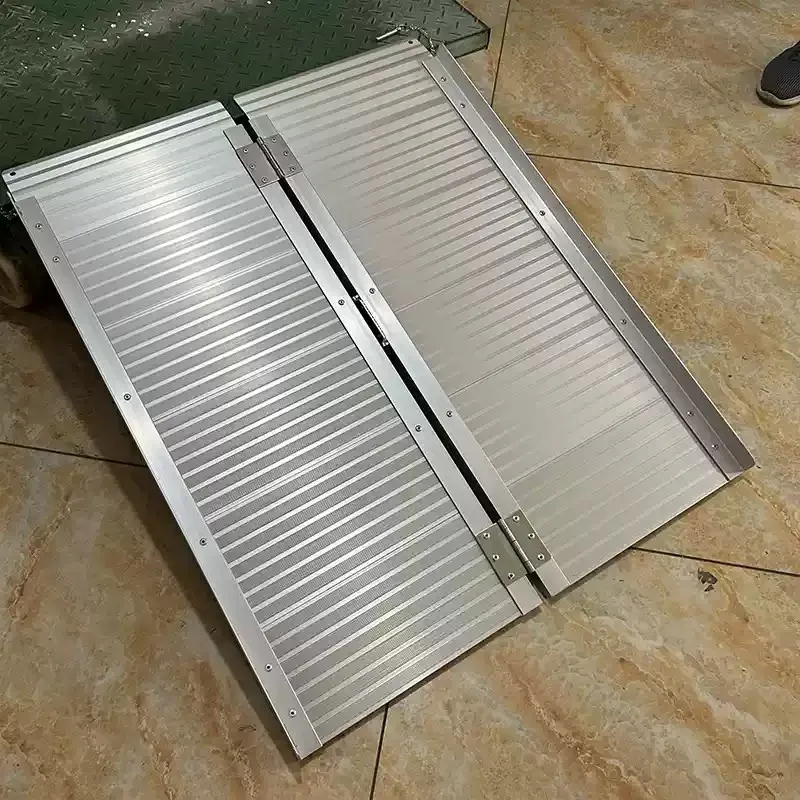 KSM-WR03 Non-slip aluminum folding handicap ramp custom factory portable wheelchair ramp for handicapped scooters