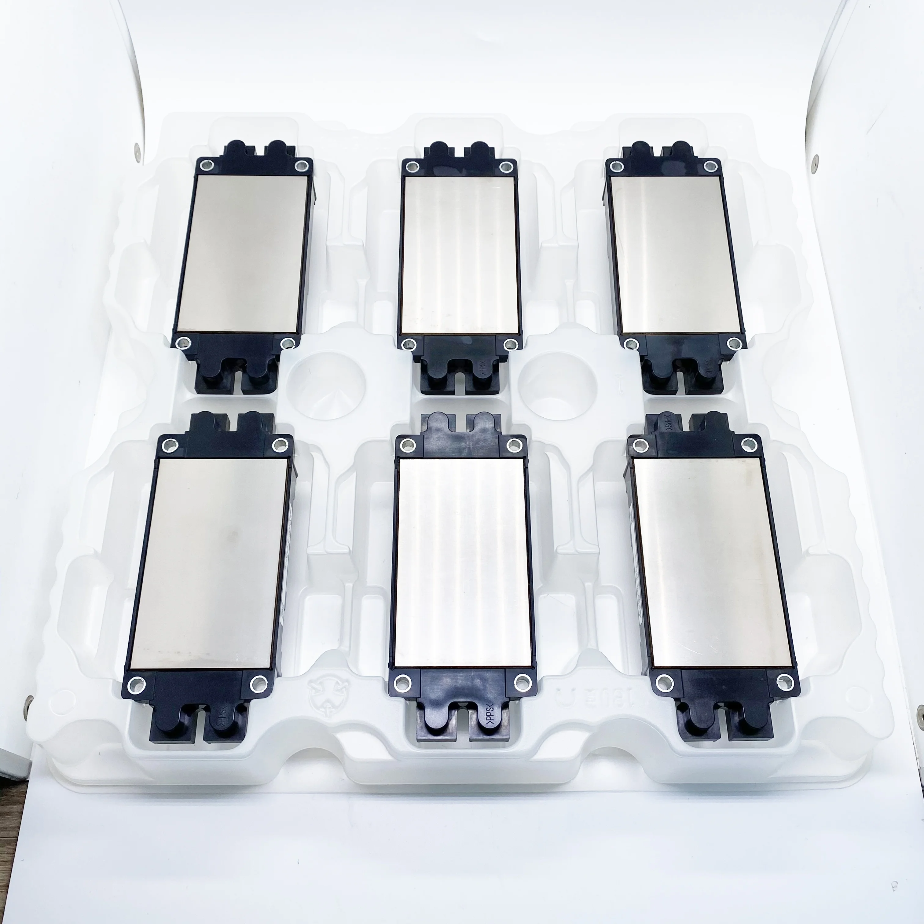 CM450DX-24T Brand New Original Discrete Semiconductor Modules IGBT Module