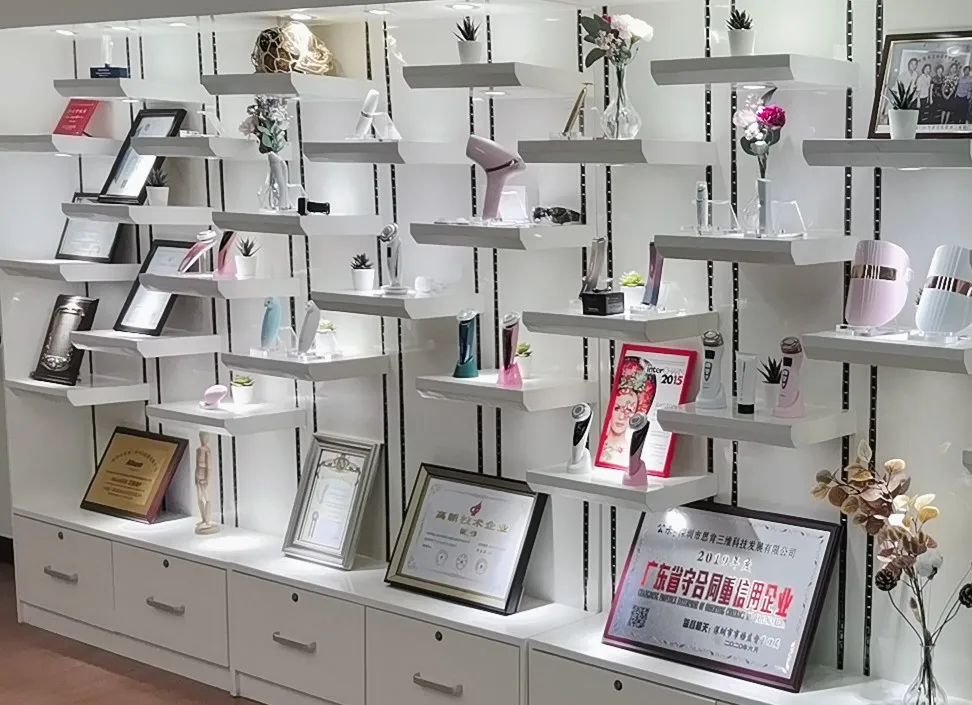 mini waterproof electric face spin brush set  with case silicone inductive facial cleansing brush