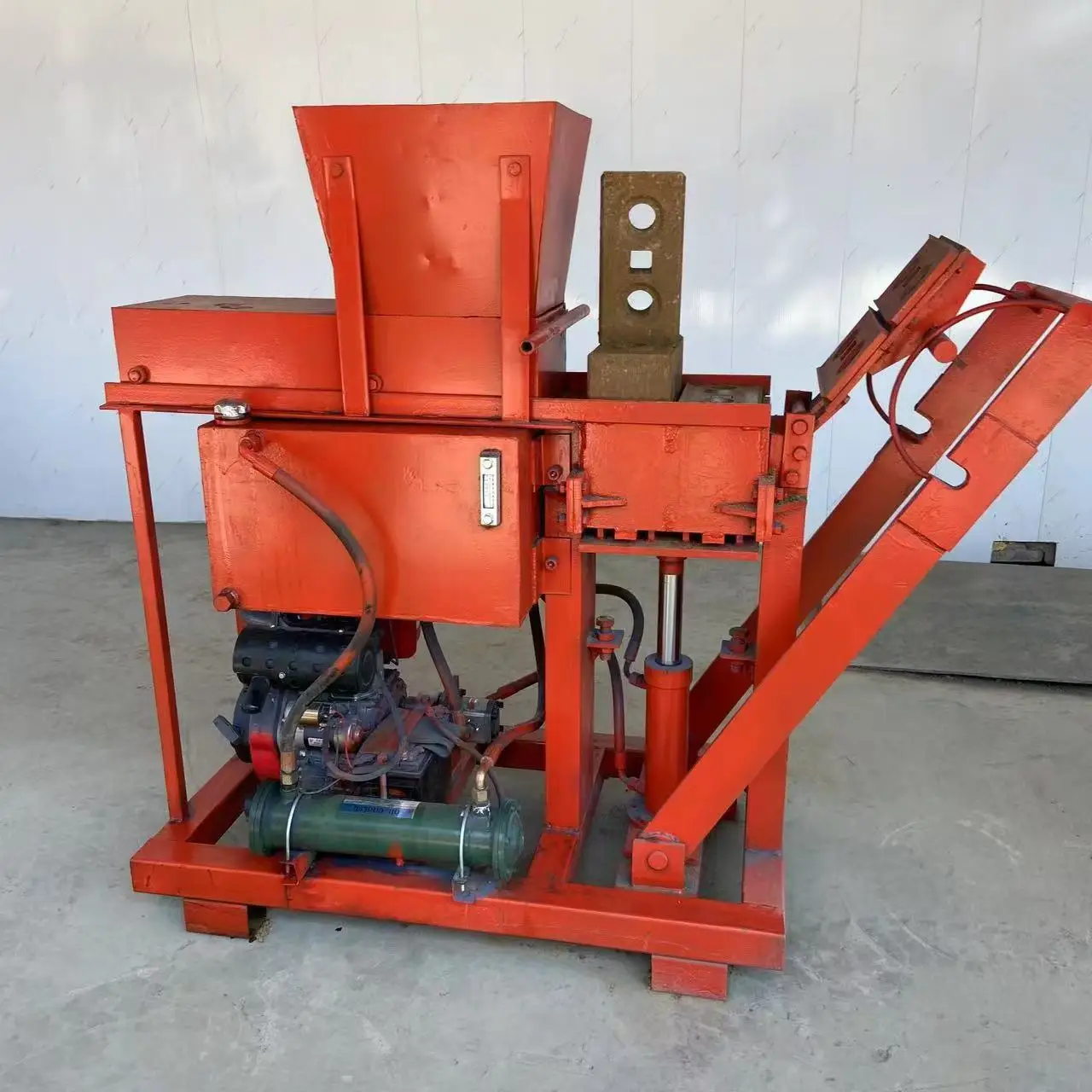 Машина для производства кирпича ручная пресс-машина почвенный цемент блокировка легкая машина