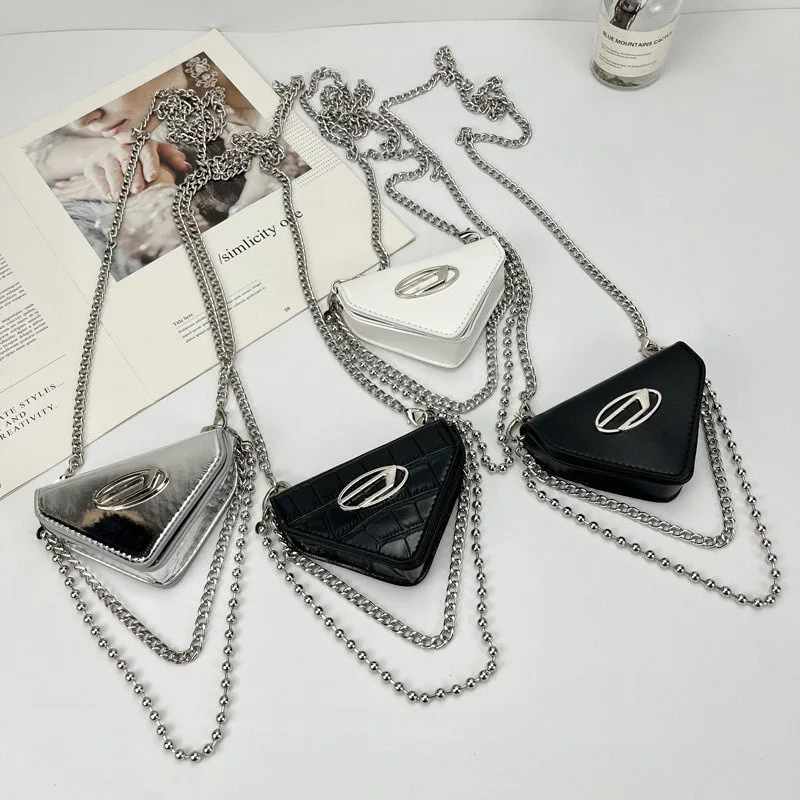 IDOIT Designer Crocodile Belt Bag Patent Leather Triangle Bag Round Chain Crossbody Bags For Girl Personality Waist Pack