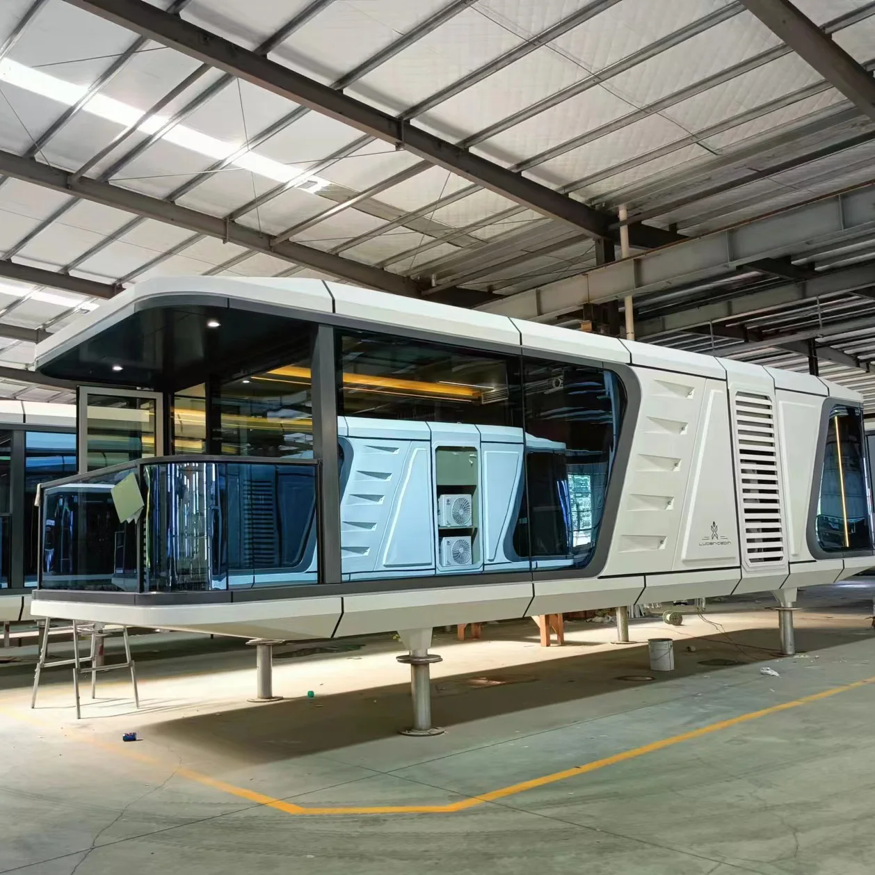 Mobile house Party Tent  Outdoor Bar prefab  Office Pod container  house Moving Head Space Capsule House