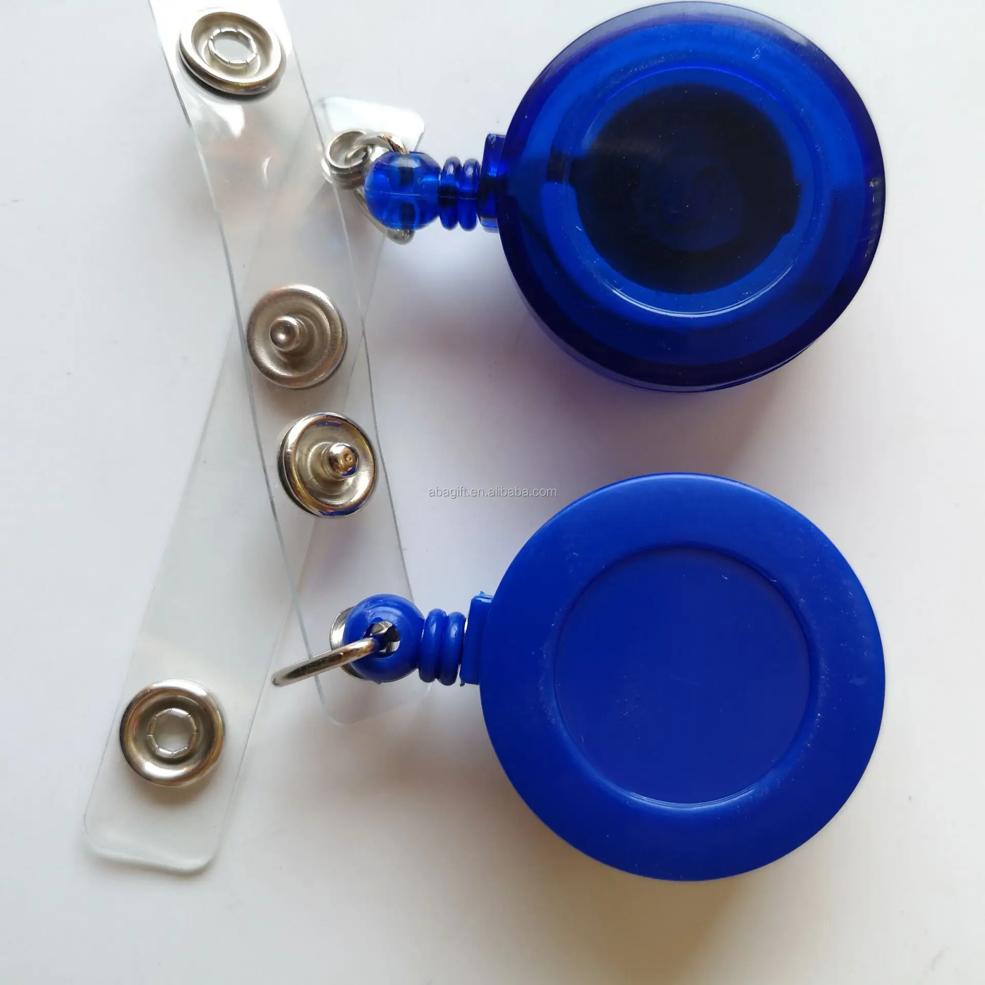 Прозрачный синий значок с катушкой с индивидуальным цветом pantone Reflex blue C