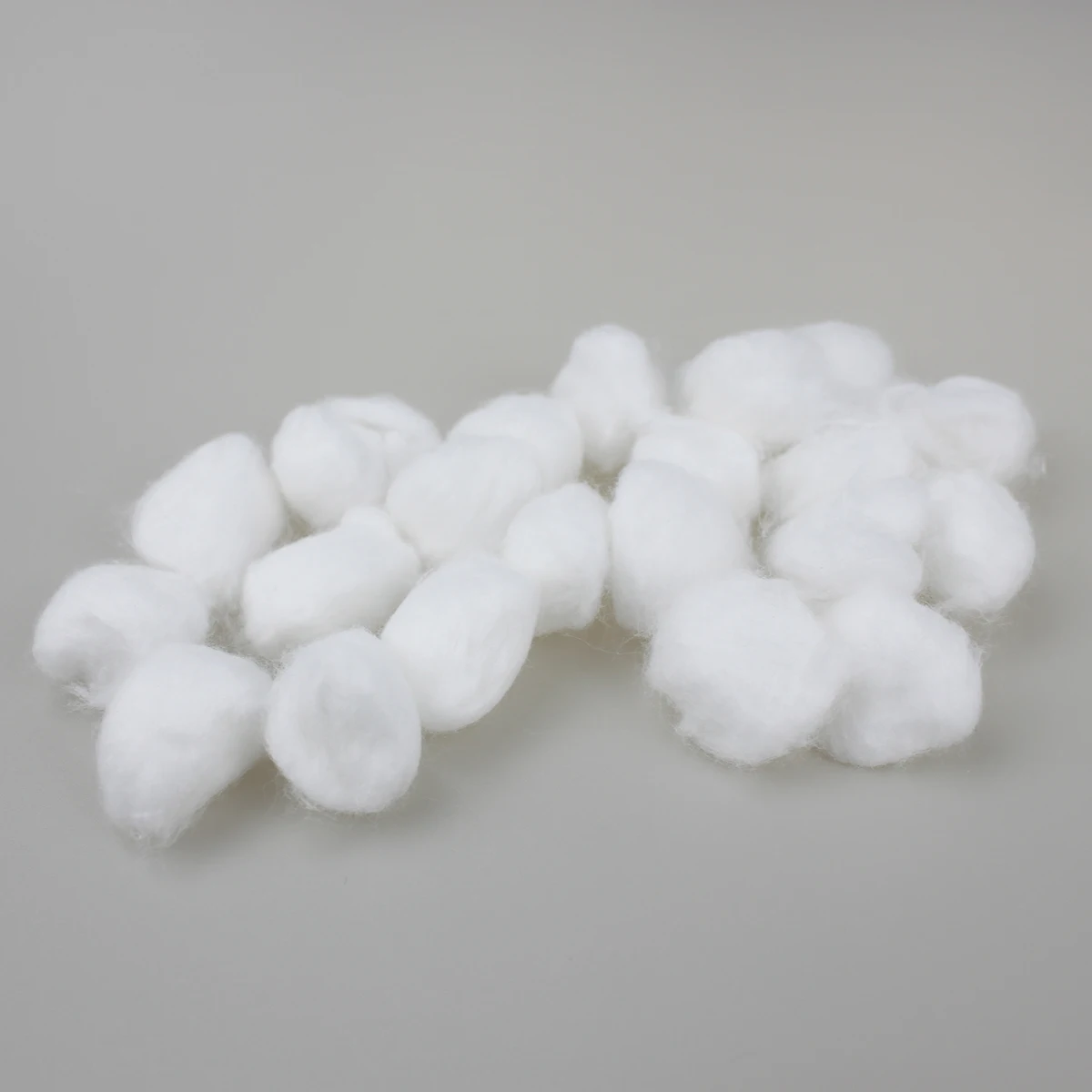 Disposable Surgical Absorbent Cotton Wool Balls Styptic Dental Cotton Ball