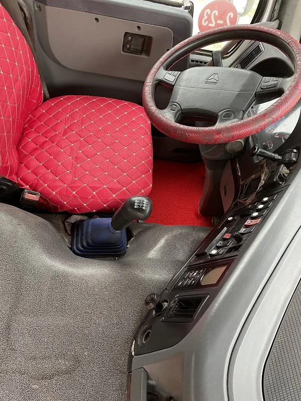 
shacman 6x4 used 8x4 new jac sinotruck howo 10 wheeler dump truck 