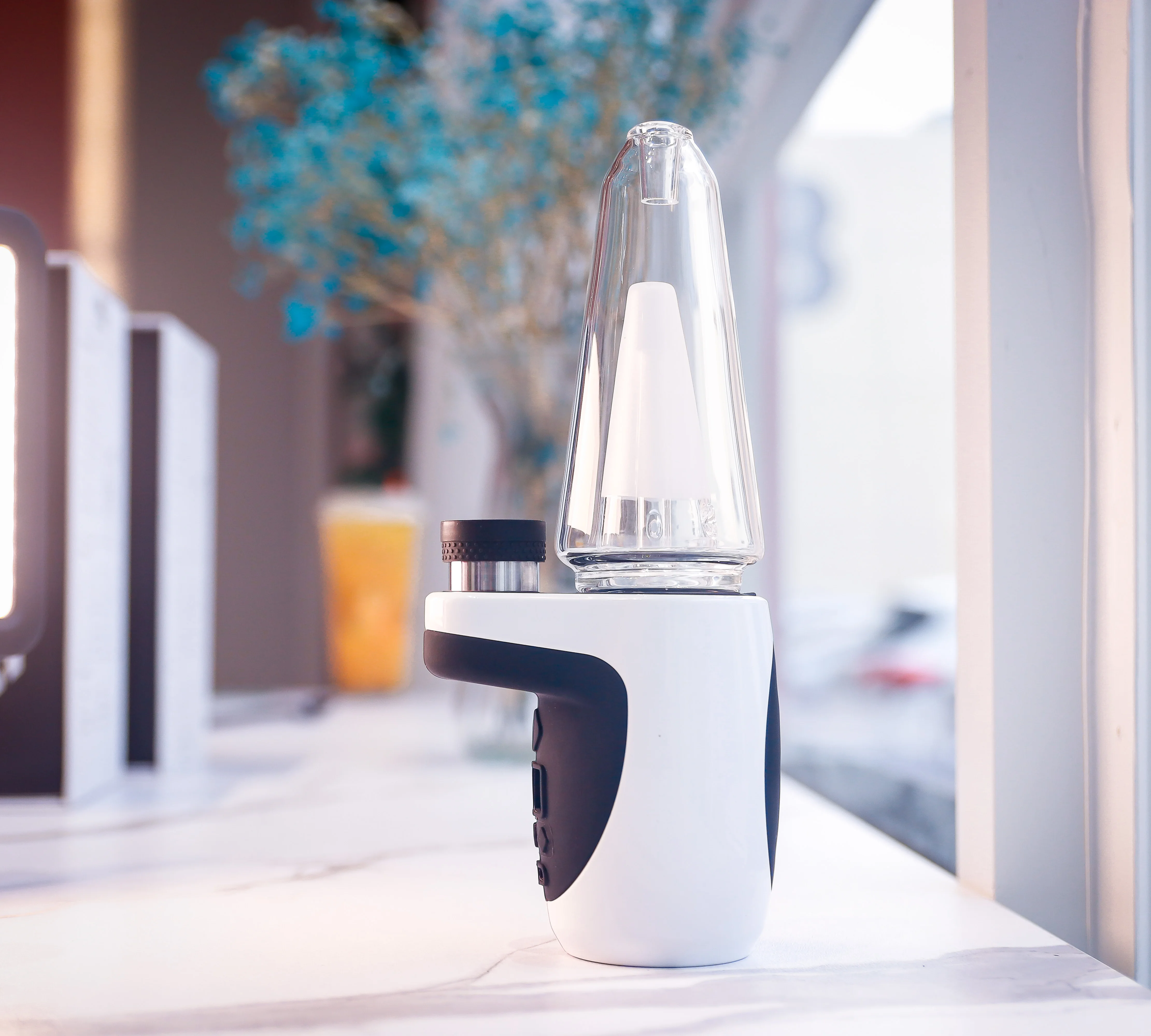 2021 New product head Wax Concentrate Shatter Budder Dabber Rig Kit 4 Electronic Hookah Water Pipe Wax Hookah