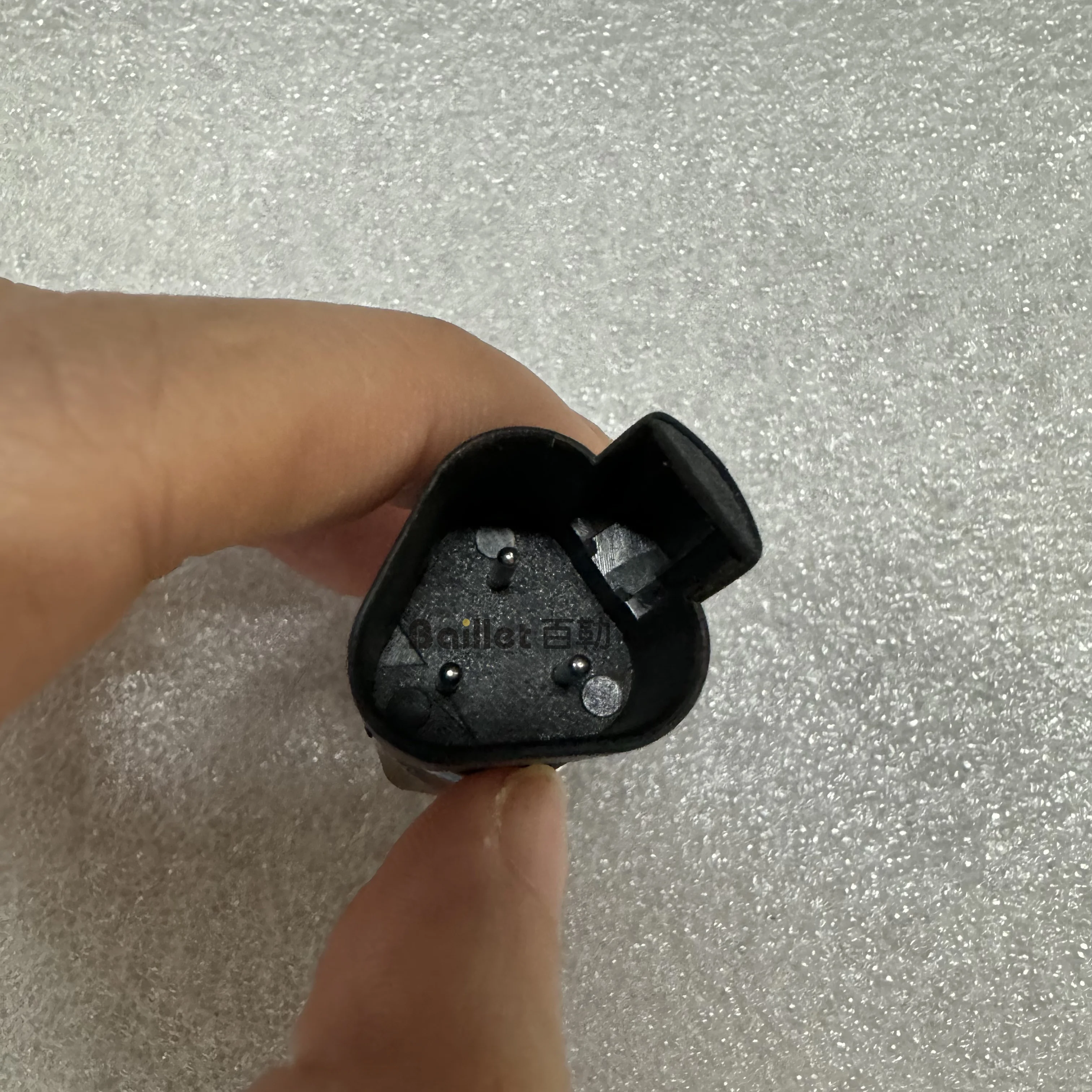 Excavator Electrical Parts 31Q4-40820 31Q4-40800 31Q4-40830 Pressure Sensor 50-500Bar For R160-9 R210-7 R210-9 R305-9 Excavator