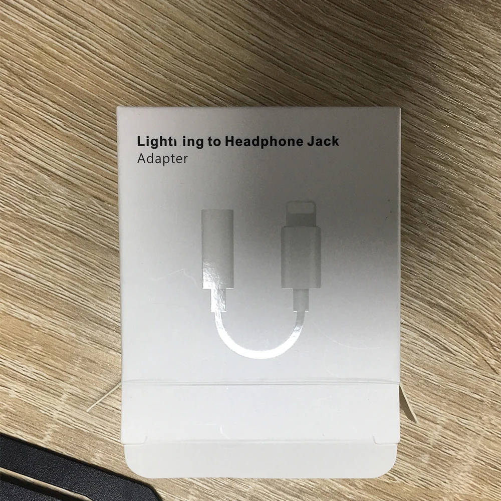 
Aux Audio Lightening to 3.5mm jack adapter 8pin Splitter original DAC chip Headphone cable converter for iphone IOS Device 