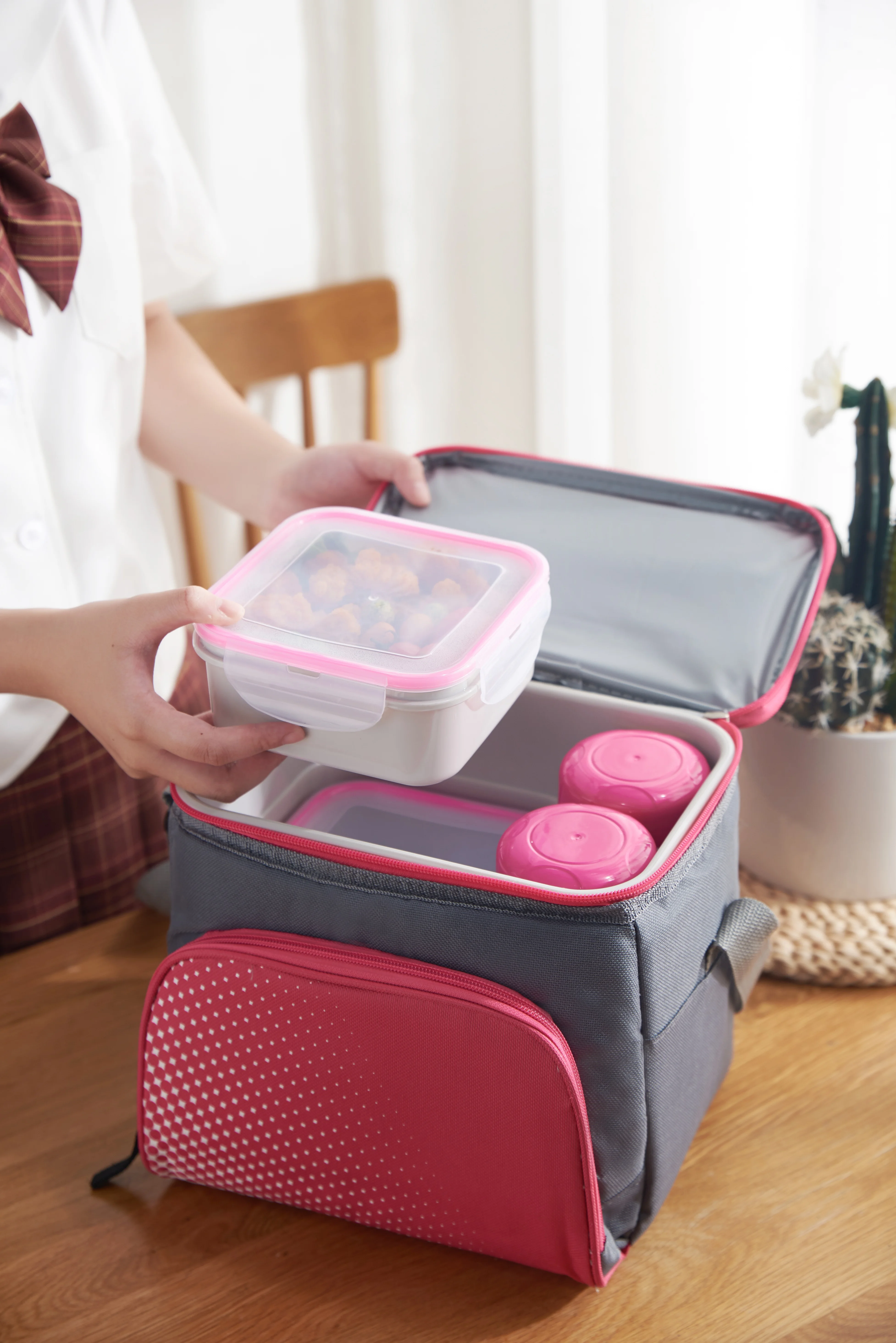 
Waterproof aluminium foil food insulated non woven 6 cans beer wine lunch ice picnic Cooler Bag 