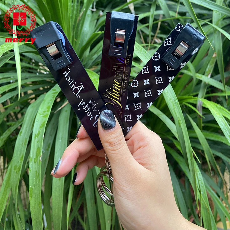 Verified Keychain Manufacturer Wholesale Acrylic Material Card Puller Custom Your Own Card Grabber For Long Nails Keychain