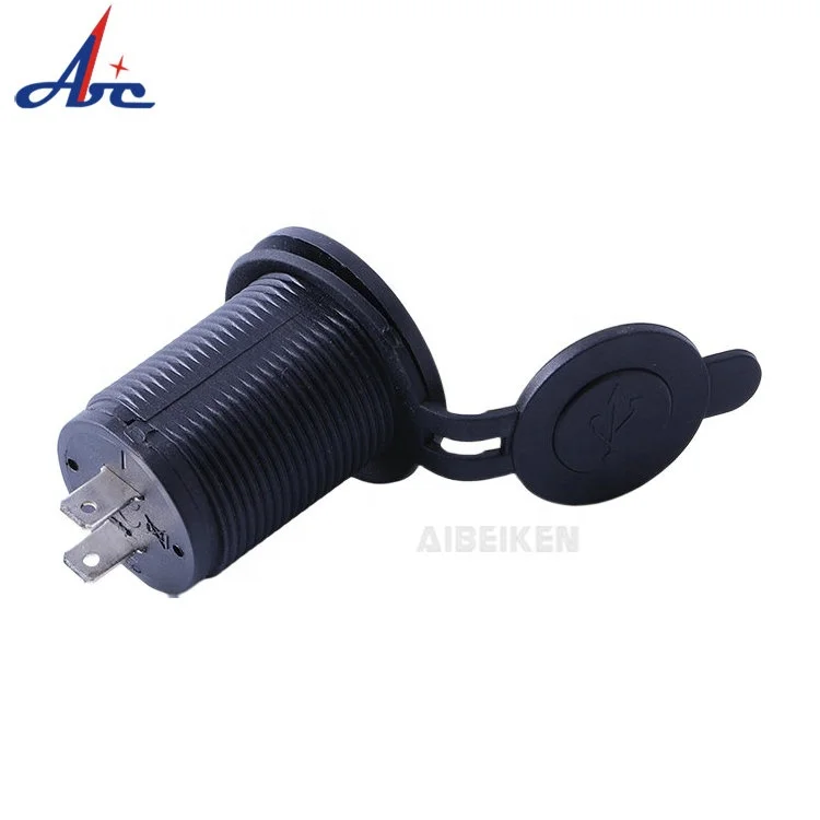  Розетка зарядная с двумя USB-портами 12 В 24 5 4 2