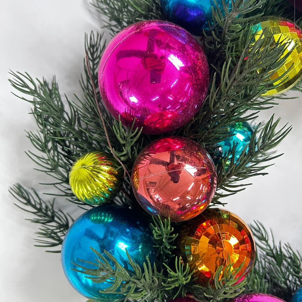 Hot Sale Floral Foam Wreath Christmas Door Decoration Artificial Plants for Holiday Wedding Party Design