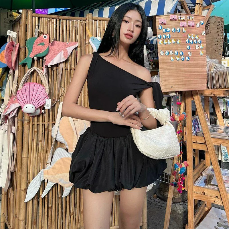 YY3872 sexy slant shoulder bodysuits casual women skirts set fashion women 2 piece mini skirt suits