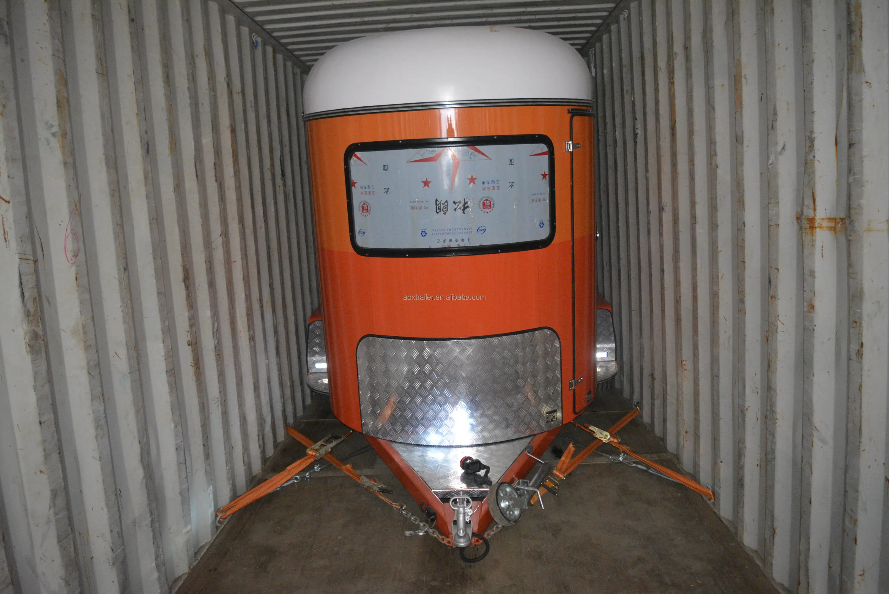 Popular Stable-Towing Horse Float Windows Truck Cover With Anticorrosive Floor