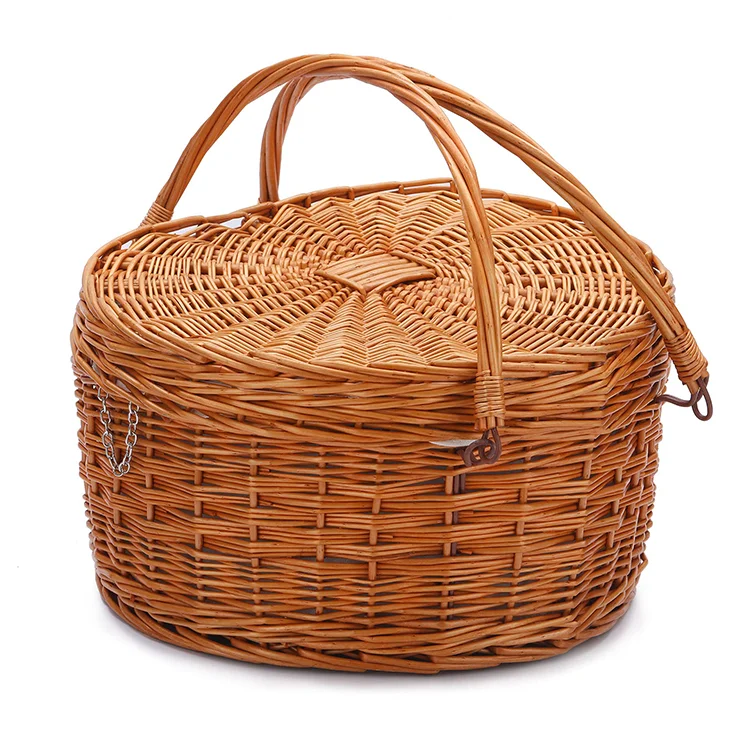 2022 Spring New design Wholesale OEM outdoor Camping handmade heart shape rattan basket picnic basket